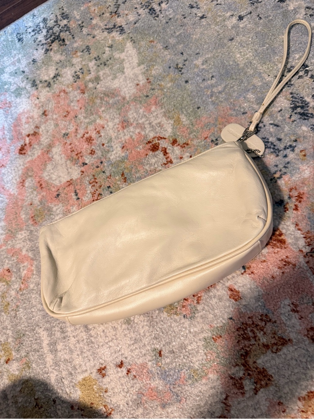 Worthington Cream Leather Wristlet Clutch